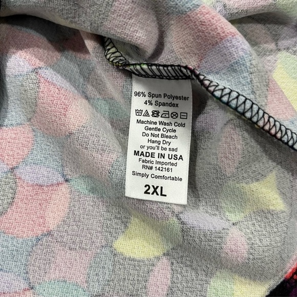 LuLaRoe Cassie Pencil Skirt Multicolor Retro Print NWT - Picture 2 of 7